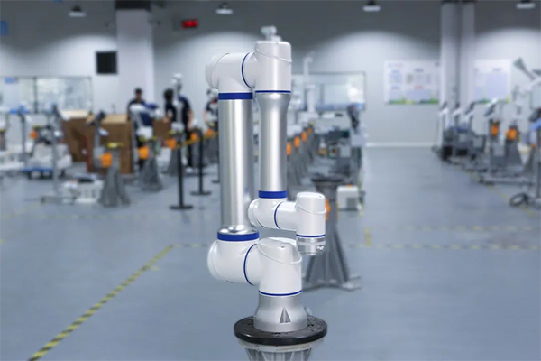 六軸機械手.png
